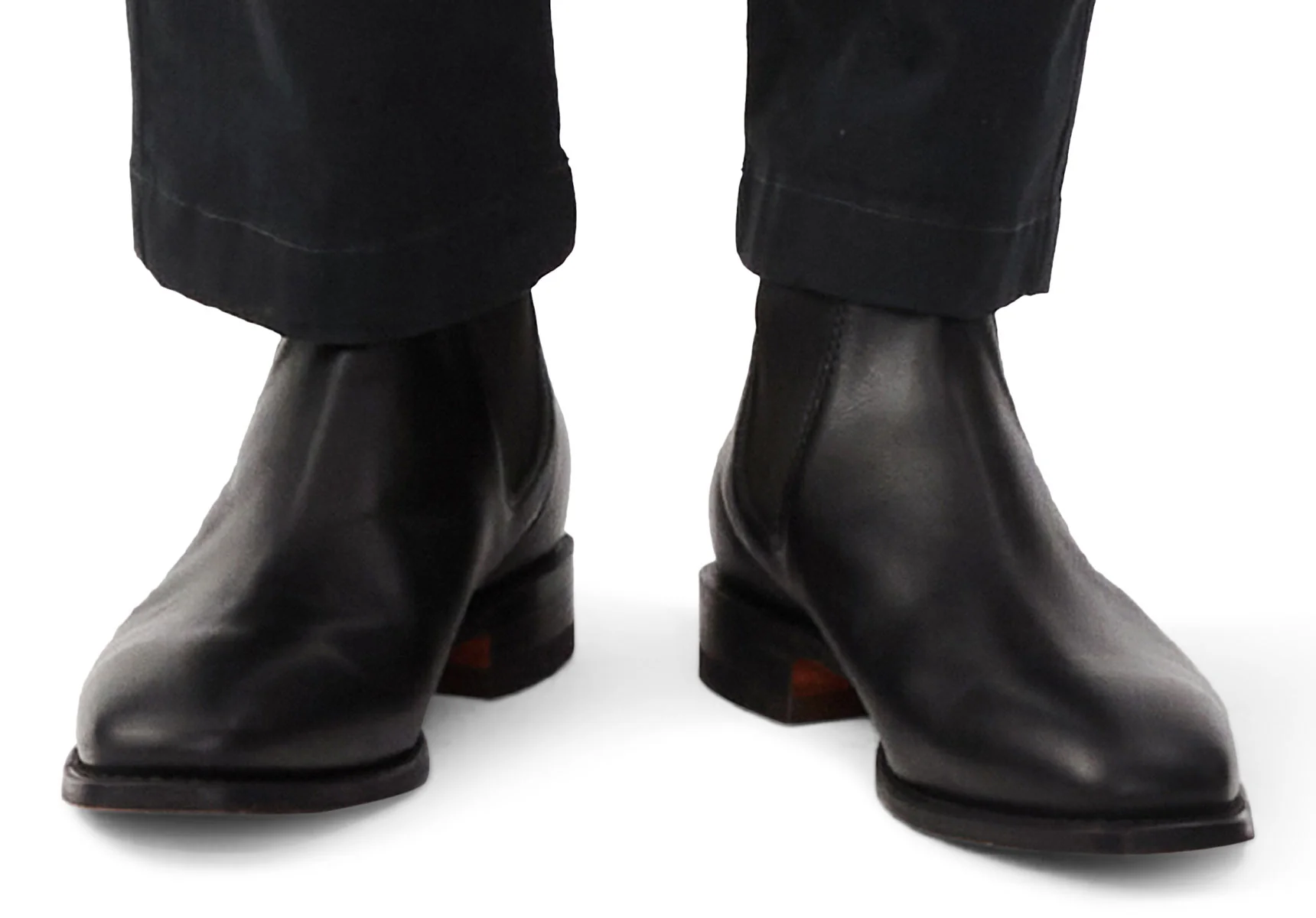 R.M. Williams Classic Craftsman Chelsea Boot - Black - Image 5